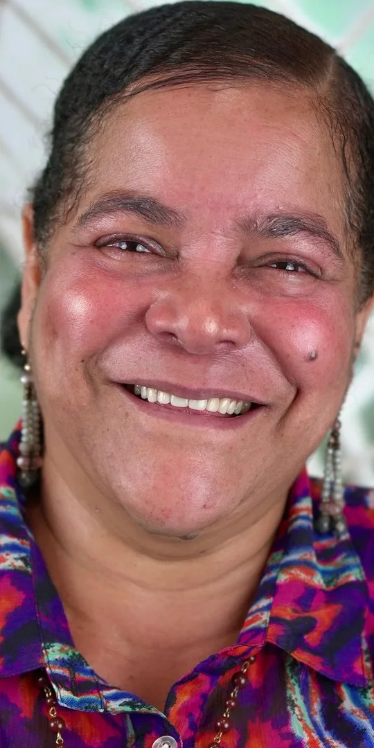 Full-face transformation after a smile makeover by Dr. Eric Ennuson, DDS